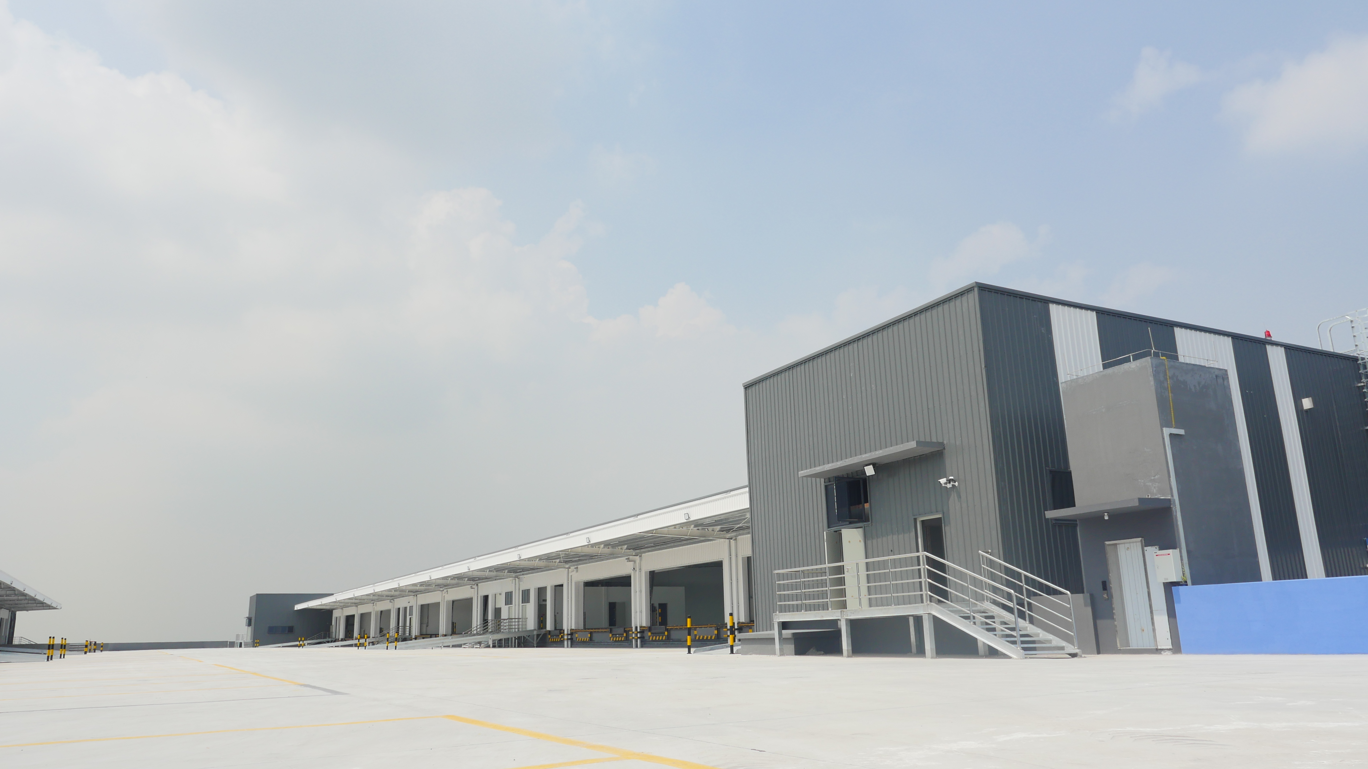 赋能广州全球供应链枢纽城市建设 广州商务服务型物流枢纽核心项目正式竣工!