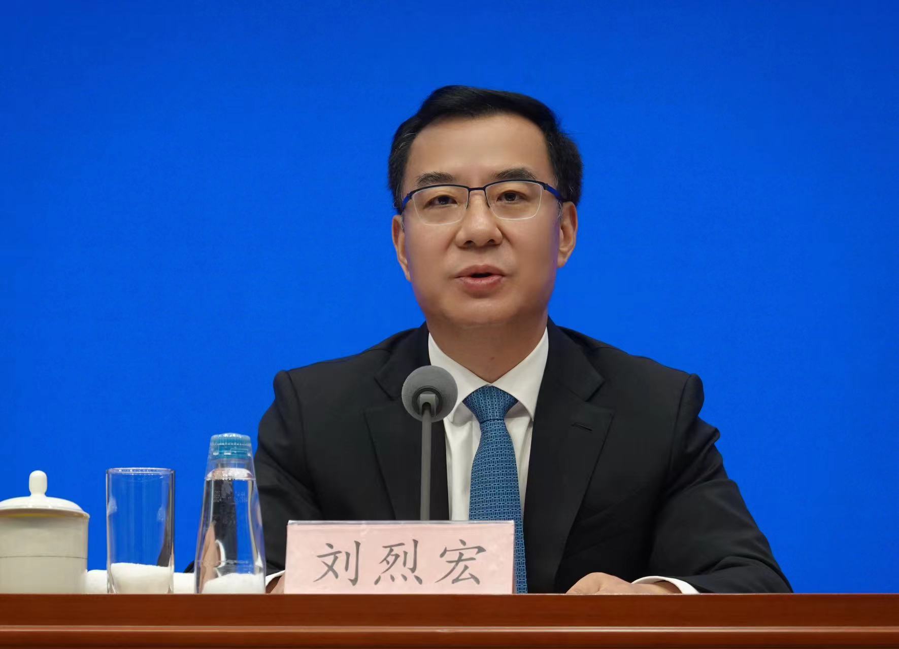 国家数据局局长刘烈宏答香港经济导报:欢迎世界各国企业参与中国数据要素市场化价值化进程